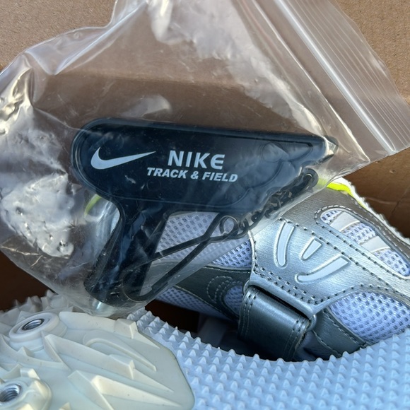 Brand New Nike Track Shoes - Picture 4 of 4